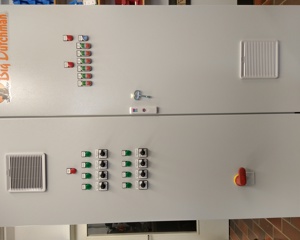 Control cabinet UV-639 5R8T in the back